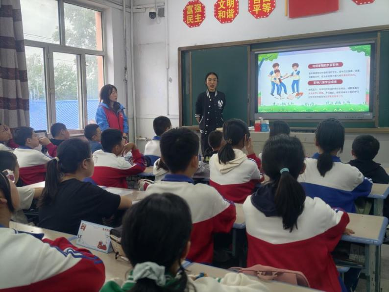 【牵手计划】知危害 学方法 守底线 --木铎“牵手计划”团队与牵手伙伴共同举办校园欺凌防治主题活动