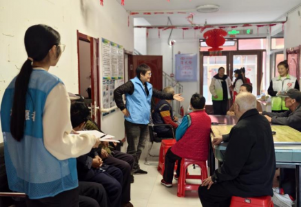 【牵手计划】指尖传情  温暖相伴 --木铎“牵手计划”团队与牵手伙伴共同举办老年人健康主题活动