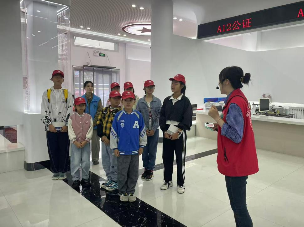 “童言议事 牵手同行”儿童议事小组主题活动之社区探秘记（第二次）