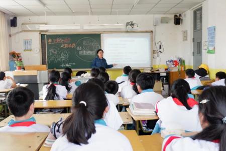 童卫安全课堂：筑牢防性侵防线，守护孩子成长