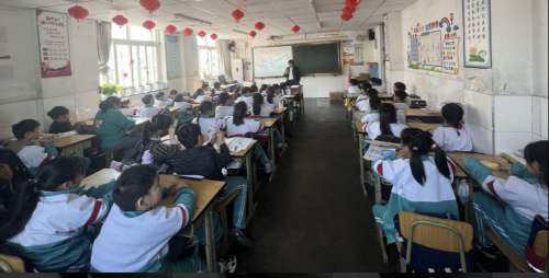 “防拐小卫士”炼成记：一起学习陌生人安全交往原则